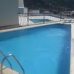 Aparthotel Es 2*