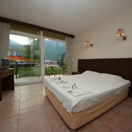 Hotel apartamentowy Es Turunç