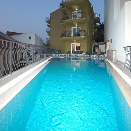 Aparthotel Es Turunc
